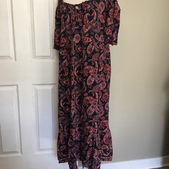 Only Necessities Red Ruffled Tiered Maxi Sundress - Picture 1 of 8